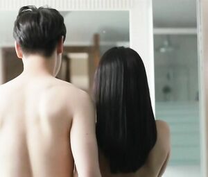 Joo Ye-bin and Kwak Ji-eun nude in hot nude scenes from the Korean movie Stepmom (2016)