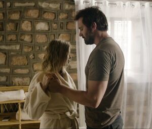 Mirage s01e05 (2020) - Very hot Marie-Josee Croze scene