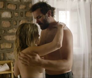 Mirage s01e05 (2020) - Very hot Marie-Josee Croze scene