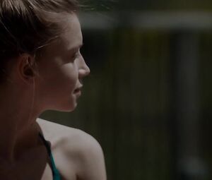 Hot scene compilation: Eden Ducourant in Pour Sarah s01 (2019)