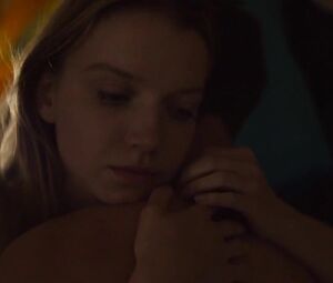 Hot scene compilation: Eden Ducourant in Pour Sarah s01 (2019)