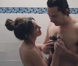 Sexy scenes from Fourchette s01e06-07 (2019) - Hot Alyssa Labelle