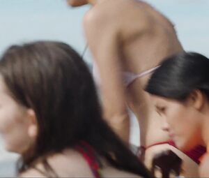 Topless Antonia Fotaras (Nina Fotaras) in Addio al nubilato (2021)