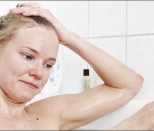 Fully naked Magdalena Steinlein in Lovers (2019)