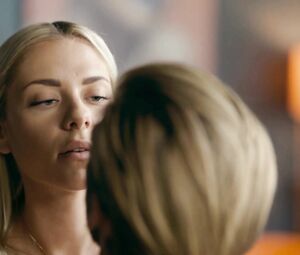 SUNNY - Wer bist Du wirklich s01e13 (2020) - Naked Valentina Pahde riding