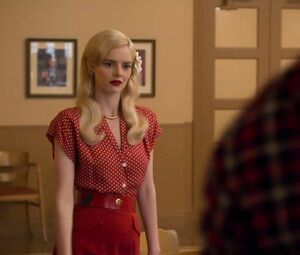 Hollywood actress Samara Weaving - Sexy scenes from Hollywood s01e03-07 (2020)