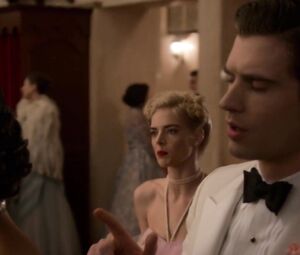 Hollywood actress Samara Weaving - Sexy scenes from Hollywood s01e03-07 (2020)