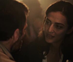 Le Bureau des Legendes s05e07 (2020) - Zineb Triki sex scene