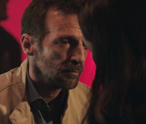 Le Bureau des Legendes s05e07 (2020) - Zineb Triki sex scene
