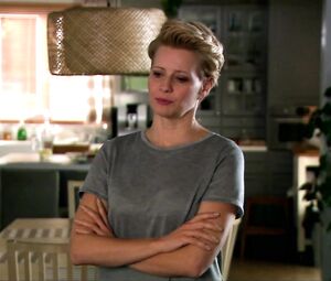 Sexy Olga Kalicka scenes from Rodzinka (2017)