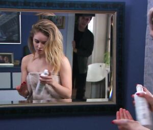 Sexy Olga Kalicka scenes from Rodzinka (2017)