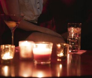 Sexy TV scene: Molly Bernard in Younger s07e11 (2021)