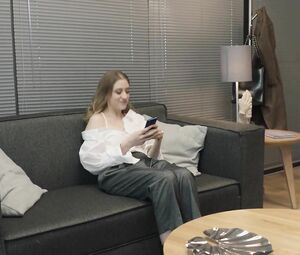 Tato Alexander, etc. Sexy scenes from Como Sobrevivir Soltero s01 (2020)