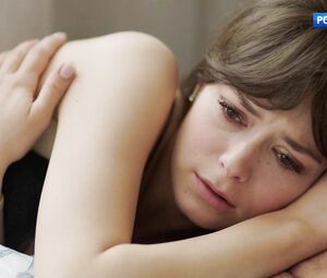 Sexy Aleksandra Vlasova in Snedronningen s01e01-02 (2020)