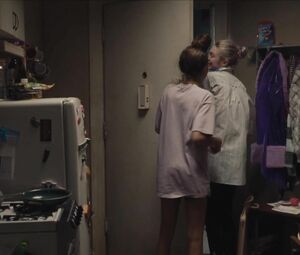 Hot blonde Hunter Schafer shows her tits in Euphoria s01e00 (2020)