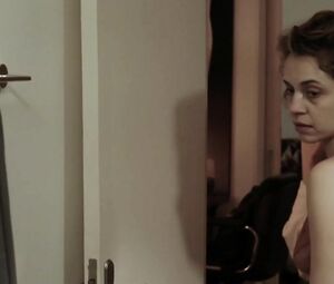 Depois da Festa (2020) - Sexy Marina Provenzzano scenes