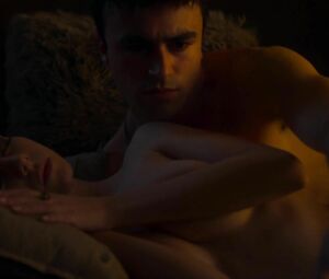 Naked Ester Exposito enjoys sex in Elite s02e03 (2019)