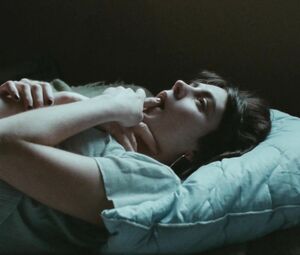 Winter Brothers (2017): Victoria Carmen Sonne Sex Scene