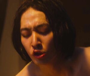 Nude Shiori Doi ravaged in River's Edge (2018)