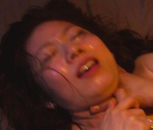 Nude Shiori Doi ravaged in River's Edge (2018)