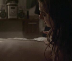 Naked hottie Cristiana Luca sucks dick in Prima Noapte (2016)