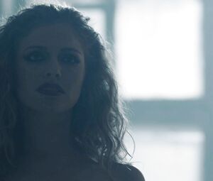 Death Race 4 Beyond Anarchy (2018): Naked Lucy Aarden is hot