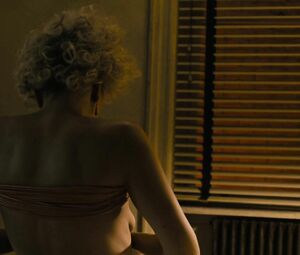Sexy Maggie Gyllenhaal screws a fat man to death - The Deuce s01e04 (2017)