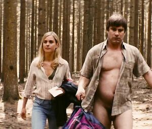 Tine Van den Wyngaert shows nude body in De Patrick (2019)