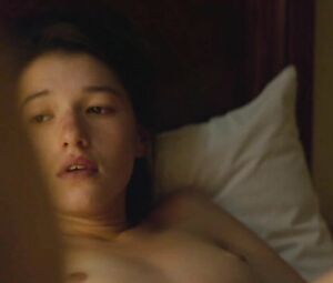 Sex scene with Simone Bucio from La region salvaje (2016)