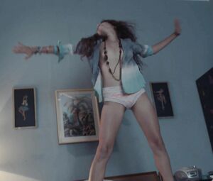 Antonella Ferrari and others go naked in El Marginal s2e05-08 (2018)