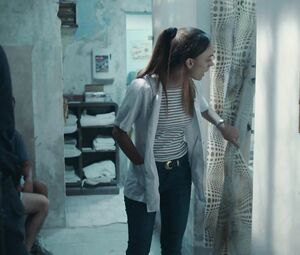 Antonella Ferrari and others go naked in El Marginal s2e05-08 (2018)