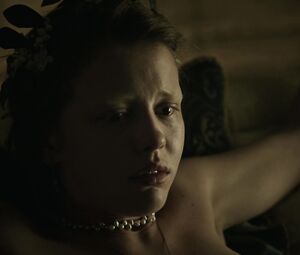 Mia Goth, Annette Lober - A Cure For Wellness (2016)