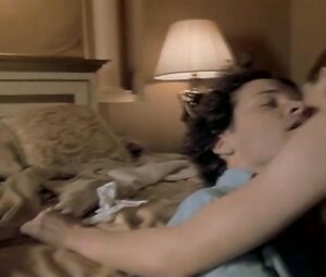 Molly Parker, Alisha Klass - The Center of the World (2000)