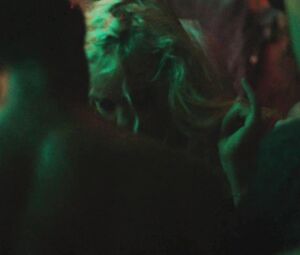 Morgan Saylor, India Menuez - White Girl (2016)