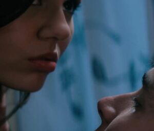 Victoria Justice - Naomi and Ely's No Kiss List (2015)