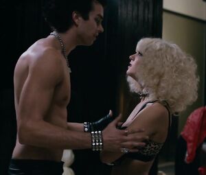 Victoria Justice - Naomi and Ely's No Kiss List (2015)