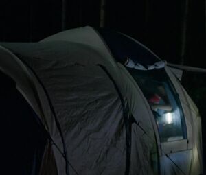 Paris Hilton Sexy nude - House of Wax (2005)