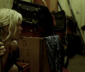 Paris Hilton Sexy nude - House of Wax (2005)