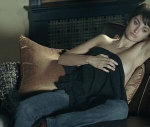 Penelope Cruz nude - Elegy (2008)