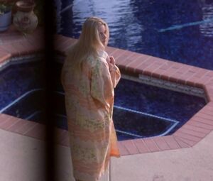 Jaime Pressly nude - Poison Ivy 3 (1997)