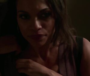 Rosario Dawson, Katherine Heigl nude - Unforgettable (2017)