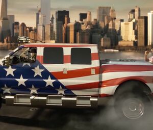 Sexiest Girls of Fast food Commercials - Charlotte McKinney Kate Upton Emily Rat.