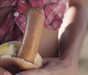 Sexiest Girls of Fast food Commercials - Charlotte McKinney Kate Upton Emily Rat.