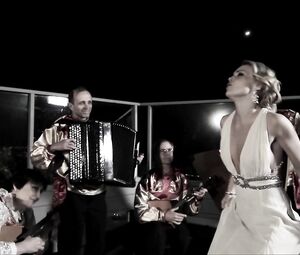 Sienna Miller, Scarlett Kapella, Izabella Miko nude - Two Jacks (2012)