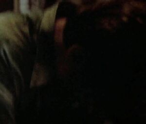 Linda Fiorentino nude - The Last Seduction (1994)