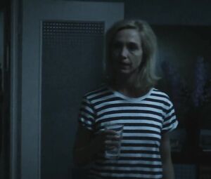 Ursina Lardi, Lea Van Acken, Maja Lehrer nude - Sag mir Nichts (2016)