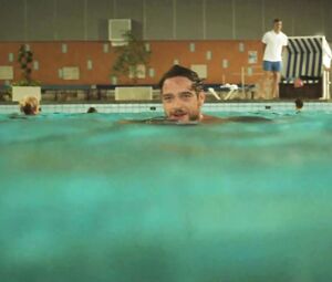 Ursina Lardi, Lea Van Acken, Maja Lehrer nude - Sag mir Nichts (2016)