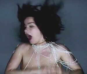 Nackt Bjoerk  Björk akt,