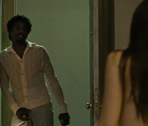 Emily Meade nude, Maggie Gyllenhaal, Jamie Neumann - The Deuce (S01 E02)