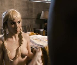 Emily Meade nude, Maggie Gyllenhaal, Jamie Neumann - The Deuce (S01 E02)